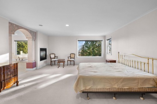 1501 Parkway Boulevard, Coquitlam, BC 