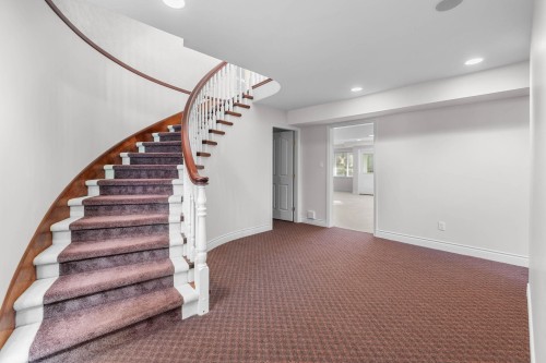 1501 Parkway Boulevard, Coquitlam, BC 