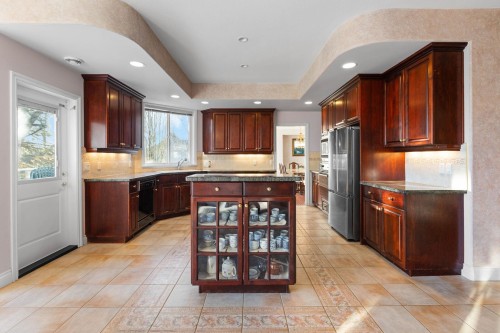 1501 Parkway Boulevard, Coquitlam, BC 