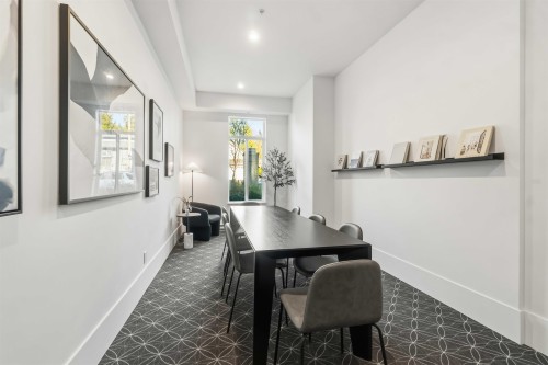 310-718 Edgar Avenue, Coquitlam, BC 