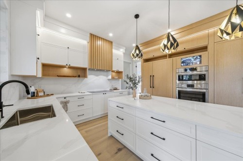 821 Porter Street, Coquitlam, BC 