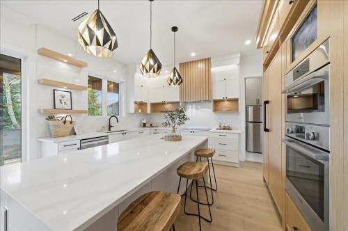 821 Porter Street, Coquitlam, BC 