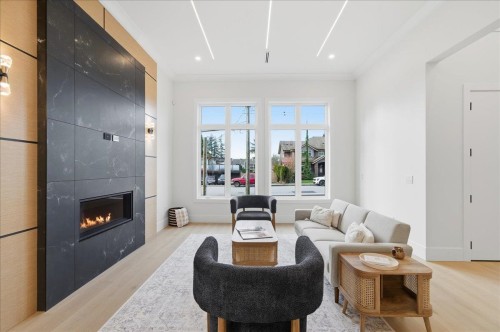 821 Porter Street, Coquitlam, BC 