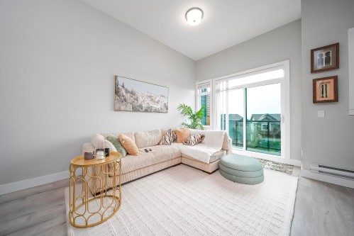 111-3525 Chandler Street, Coquitlam, BC 