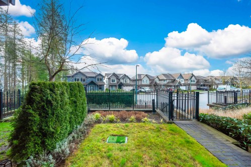 111-3525 Chandler Street, Coquitlam, BC 