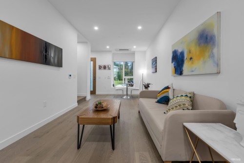 659 30Th Avenue W, Vancouver, BC 