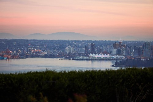 875 Eyremount Drive, West Vancouver, BC 