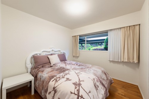 875 Eyremount Drive, West Vancouver, BC 