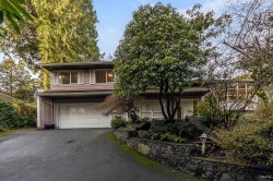 475 Southborough Drive  West Vancouver, BC V7S 1M4