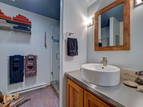 6183 Bligh Road, Sechelt, BC 