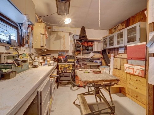 6183 Bligh Road, Sechelt, BC 