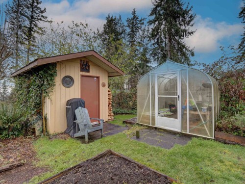 6183 Bligh Road, Sechelt, BC 