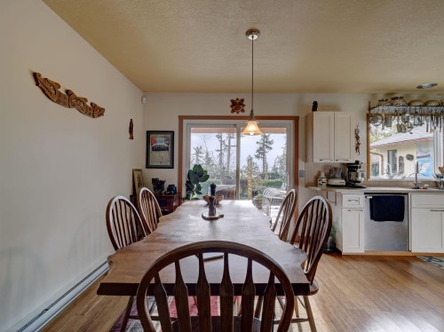 6183 Bligh Road, Sechelt, BC 