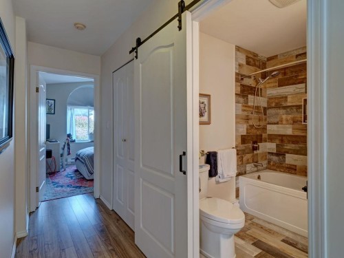 5643 Curtis Place, Sechelt, BC 