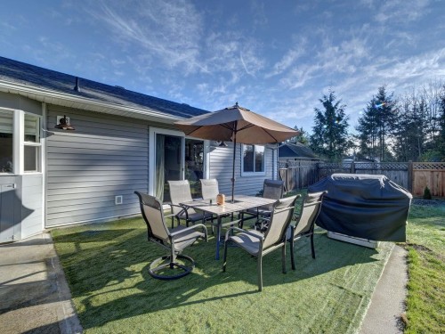 5643 Curtis Place, Sechelt, BC 