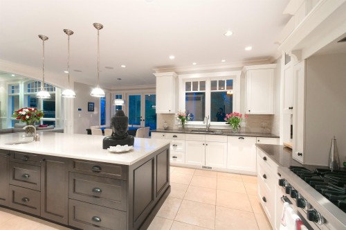 460 Westholme Road, West Vancouver, BC 