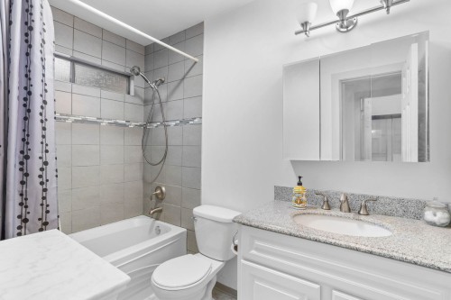 890 Pinebrook Place, Coquitlam, BC 