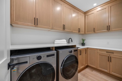 1007 Ioco Road, Port Moody, BC 