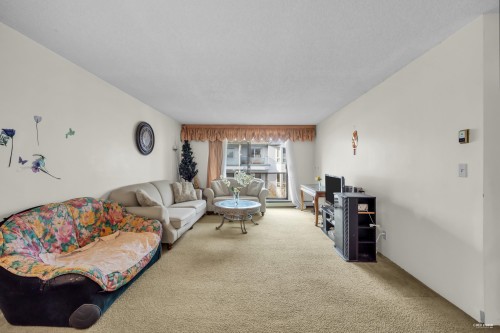 305-8720 Lansdowne Road  Richmond, BC V6X 1B9