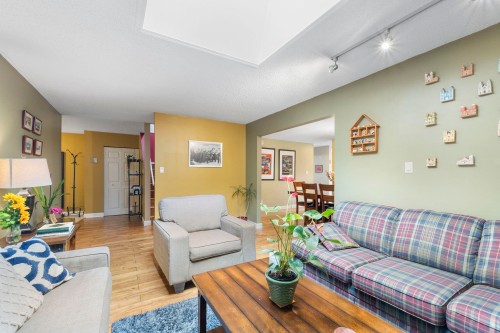 1241 Nestor Street, Coquitlam, BC 