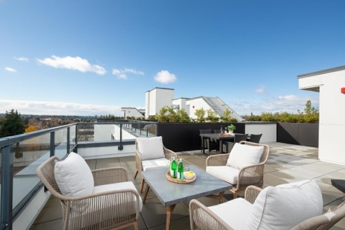 606-2268 Broadway E, Vancouver, BC 