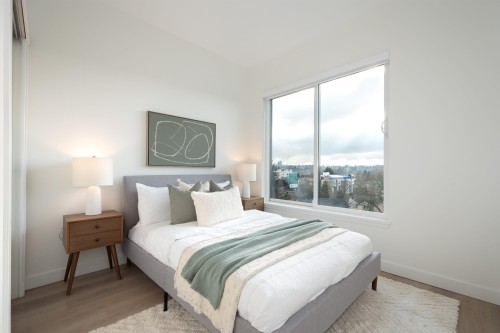 606-2268 Broadway E, Vancouver, BC 