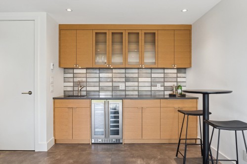 2678 Mathers Avenue, West Vancouver, BC 