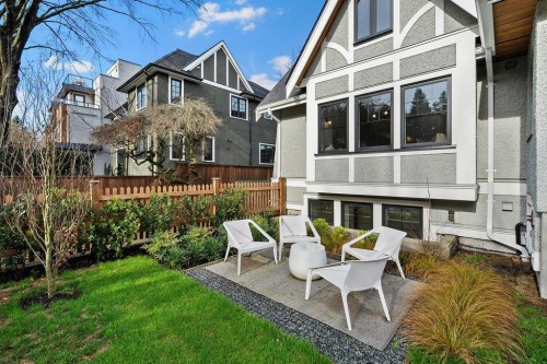 1141 33Rd Avenue W, Vancouver, BC 