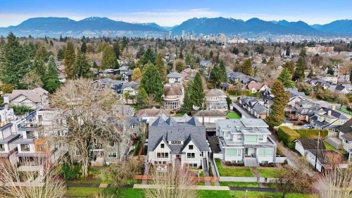 1141 33Rd Avenue W, Vancouver, BC 