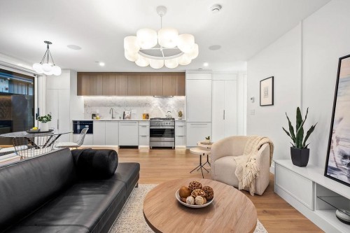 1143 33Rd Avenue W, Vancouver, BC 