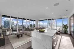 3103-1335 Howe Street  Vancouver, BC V6Z 0H1