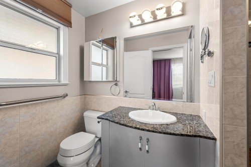 317 Gloucester Court, Coquitlam, BC 