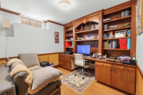 317 Gloucester Court, Coquitlam, BC 