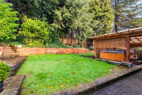 317 Gloucester Court, Coquitlam, BC 