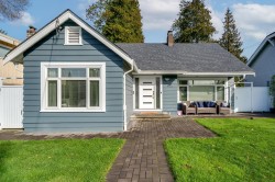 921 Fifth Street  New Westminster, BC V3L 2Y5