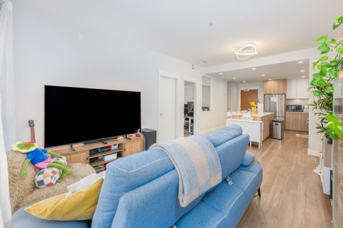 403-750 Dogwood Street, Coquitlam, BC 
