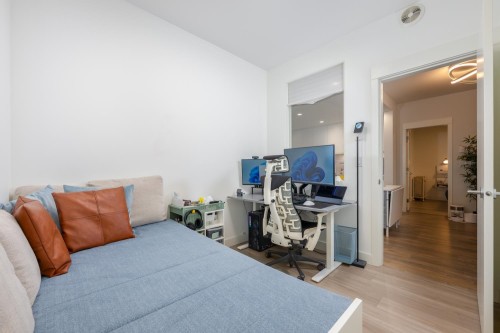 403-750 Dogwood Street, Coquitlam, BC 