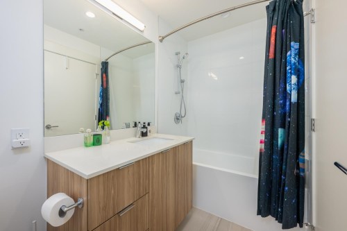 403-750 Dogwood Street, Coquitlam, BC 