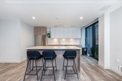 403-750 Dogwood Street, Coquitlam, BC 