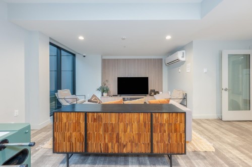 403-750 Dogwood Street, Coquitlam, BC 