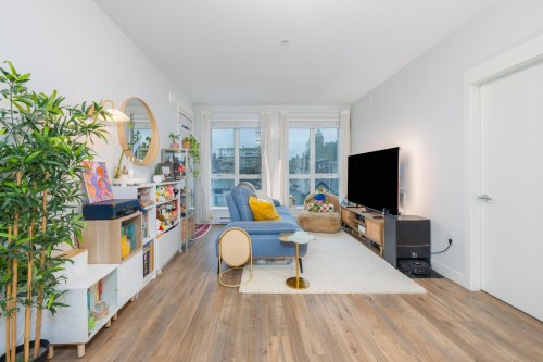 403-750 Dogwood Street, Coquitlam, BC 