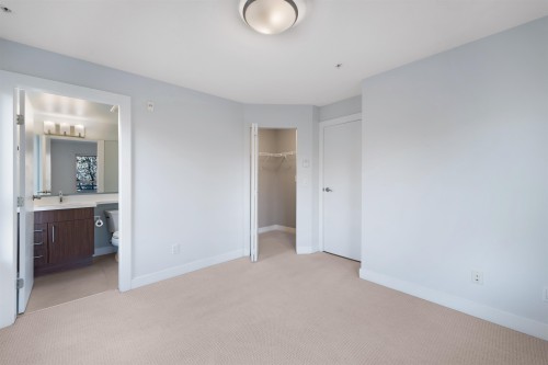 205-7131 Stride Avenue, Burnaby, BC 