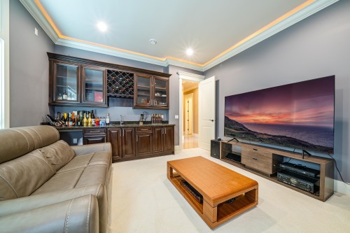 8100 Fairlane Road, Richmond, BC 