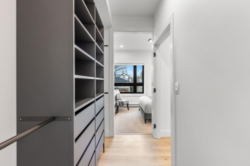 2632 Ward Street, Vancouver, BC 