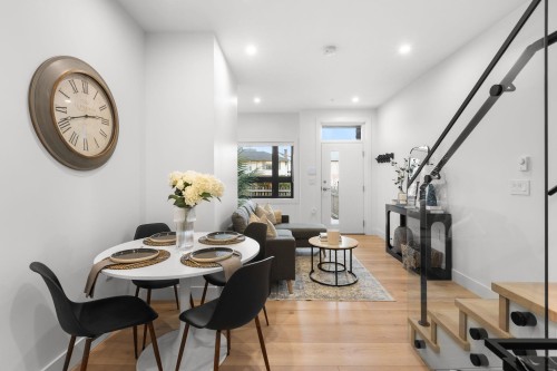 2632 Ward Street, Vancouver, BC 