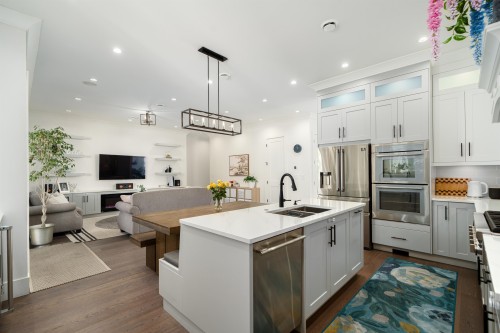 8631 Odlin Crescent, Richmond, BC 