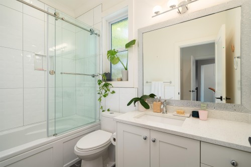 8631 Odlin Crescent, Richmond, BC 