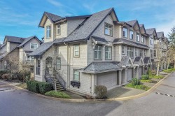 717 Premier Street  North Vancouver, BC V7J 0A5