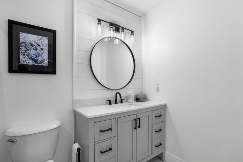 31 Deerwood Place, Port Moody, BC 