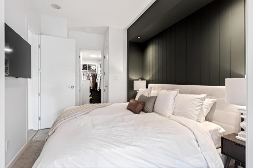 2538 Maple Street, Vancouver, BC 